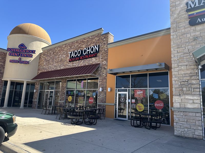 Taco Chon exterior
